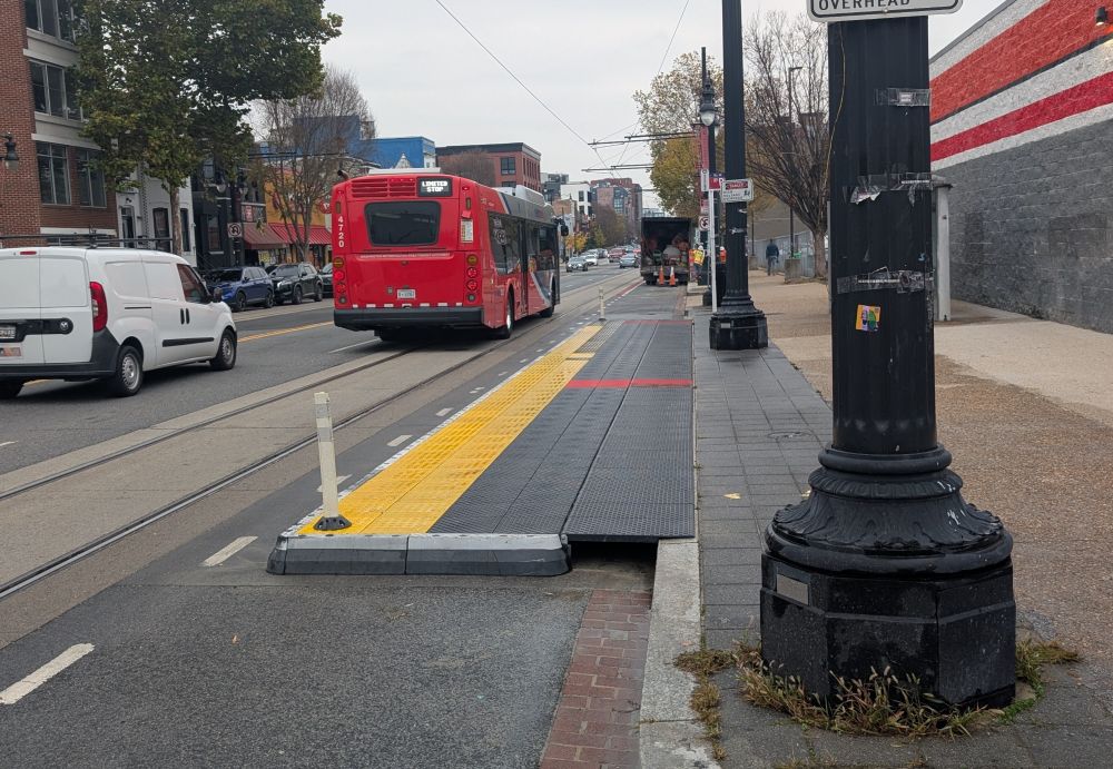 Bus platform on H St NE in Washington DC 