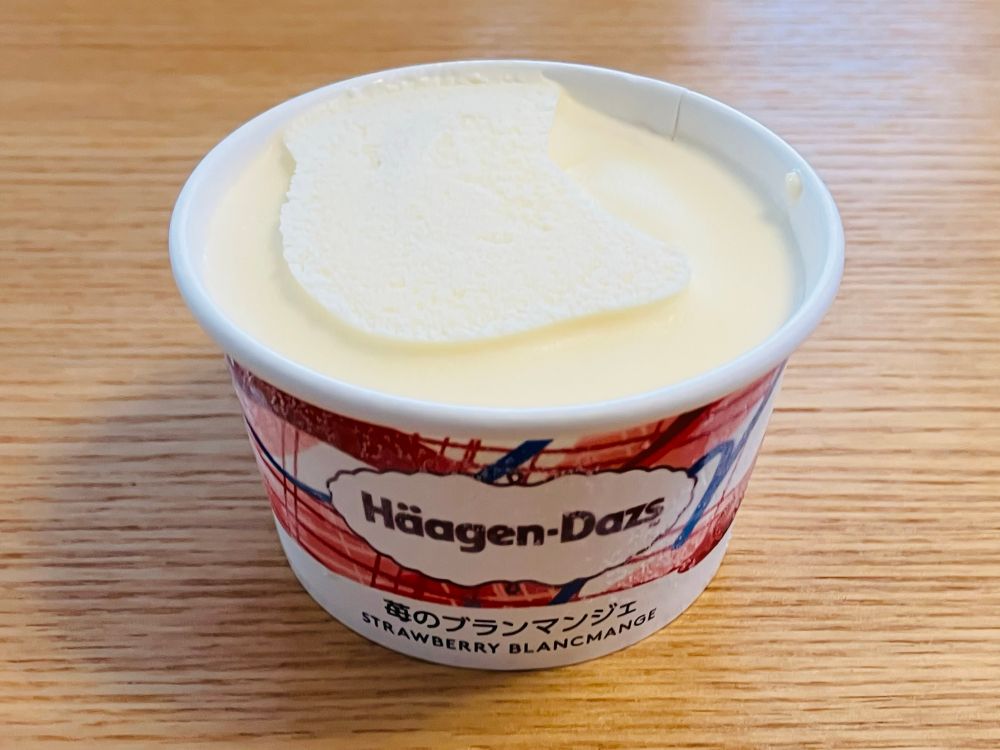 ハーゲンダッツ
苺のブランマンジェ
