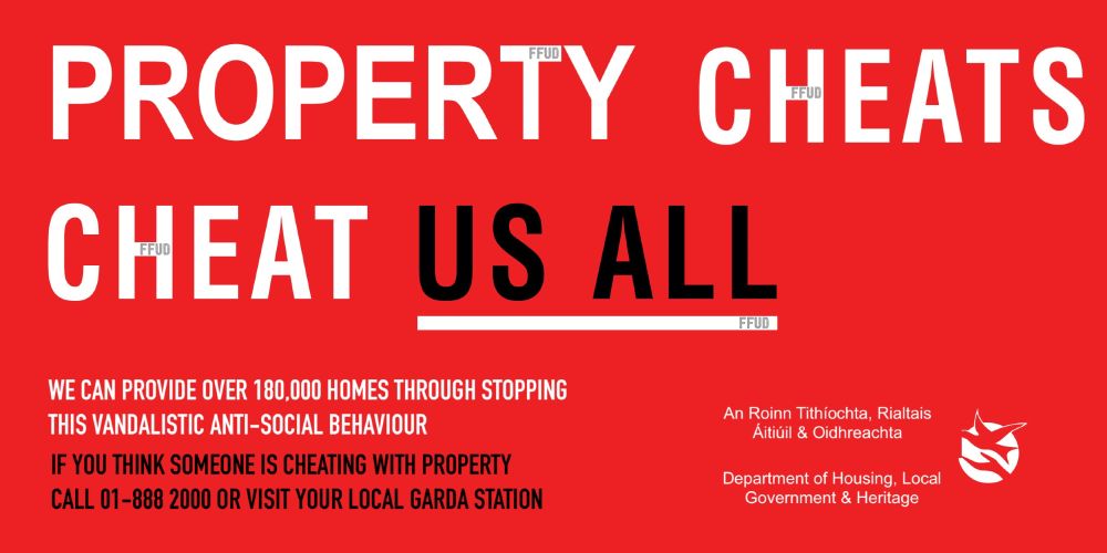 You might remember Irish governments punch down propaganda 'welfare cheats cheat us all' led by Leo Varadkar
You won't remember this campaign "property cheats cheat us all" targeting vacancy & dereliction because it hasn't happened
They won't punch their mates
#DerelictIreland ffud art with Jude Sherry