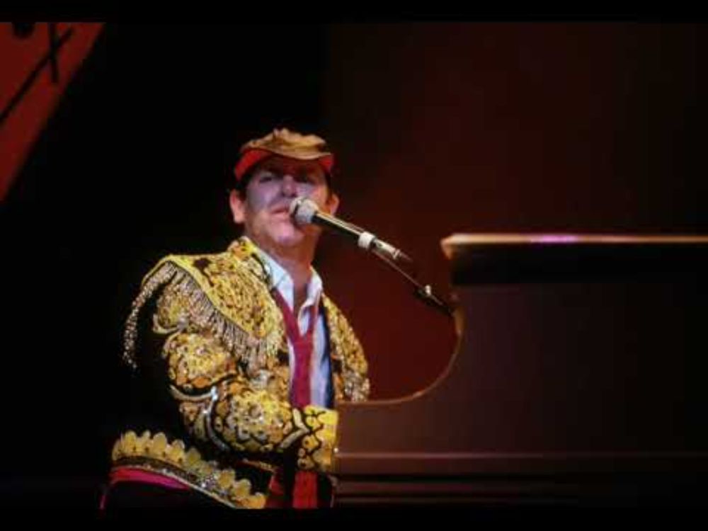 Elton John - Chloe (Live In Sydney 3/19/1982)