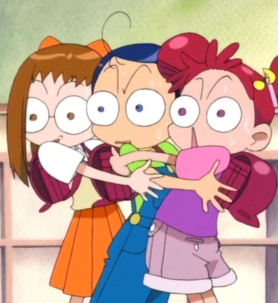 Hadzuki, Aiko and Doremi, looking afraid 