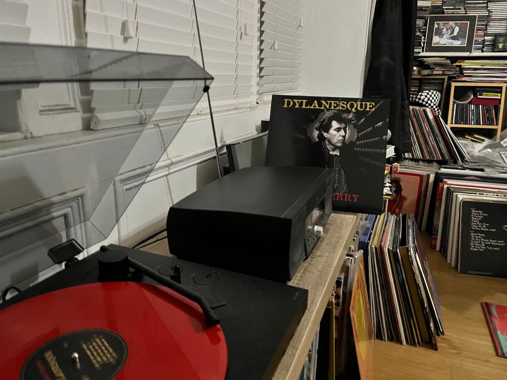 Bryan Ferry - Dylanesque.