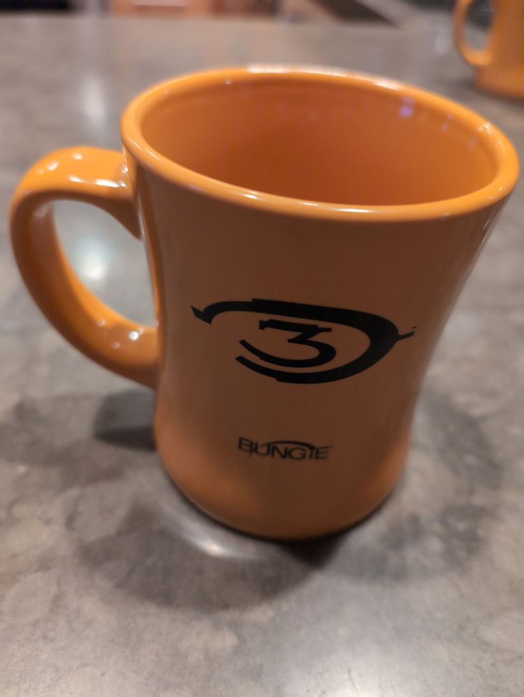 Halo 3 mug. Unbroken 