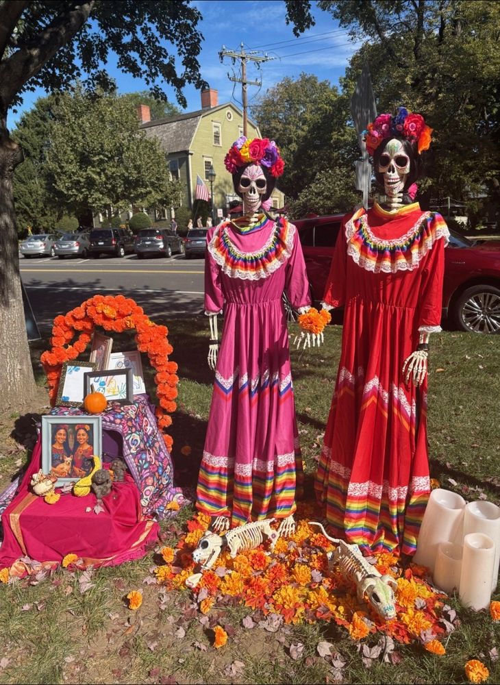 dios de los muertos scarecrows in traditional dresses 