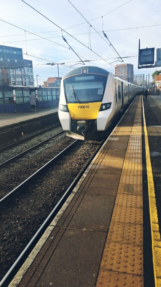 A Class 700 Thameslink train at Finsbury Park Station.