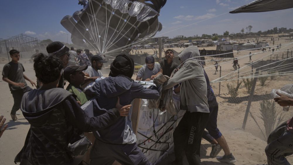 Israeli Prime Minister Benjamin Netanyahu is hinting at wider military action in devastated Gaza even as some former army and intelligence chiefs call for an end to the war.