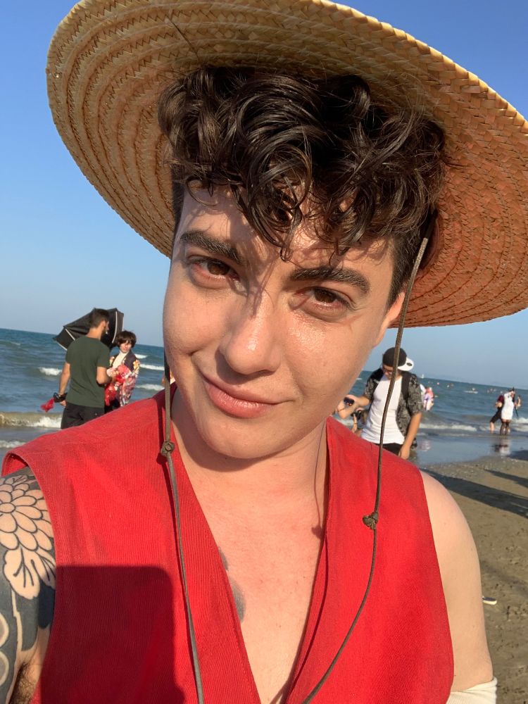 Me cosplaying OPLA Luffy this past July at Riminicomix