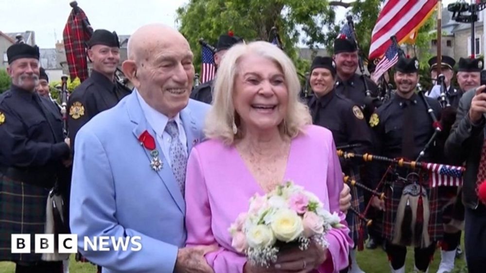 'Love isn't just for young people': D-Day veteran, 100, weds bride, 96