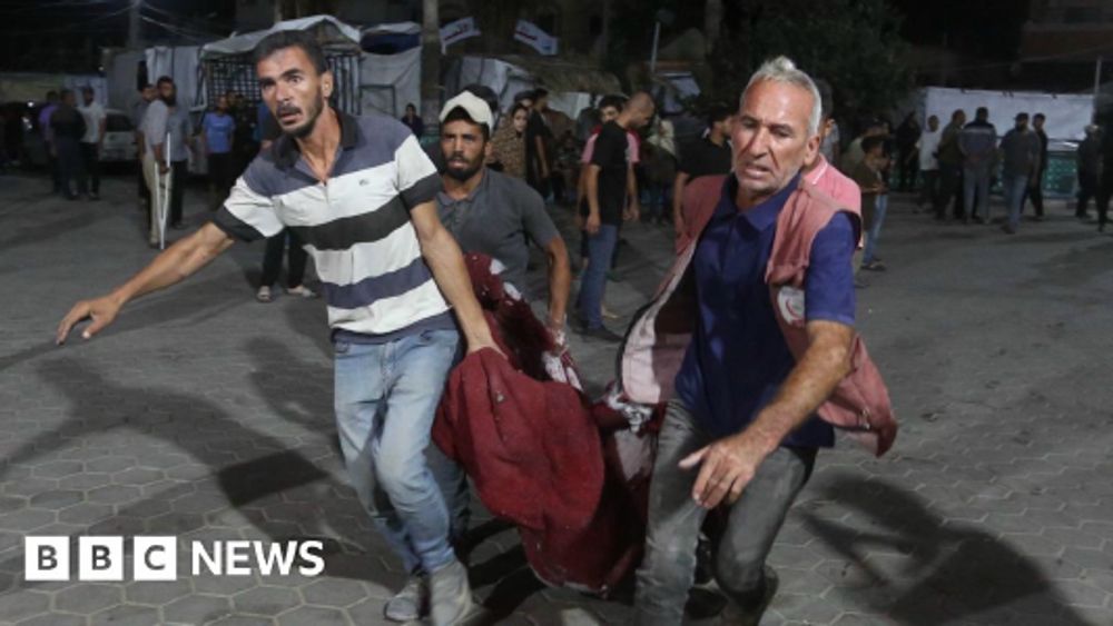 Gaza war: 26 killed in Israeli strikes on mosque and school