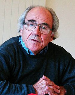 Jean Baudrillard: By http://en.wikipedia.org/wiki/User:Ayaleila - cropped from ., CC BY-SA 3.0, https://commons.wikimedia.org/w/index.php?curid=10482055