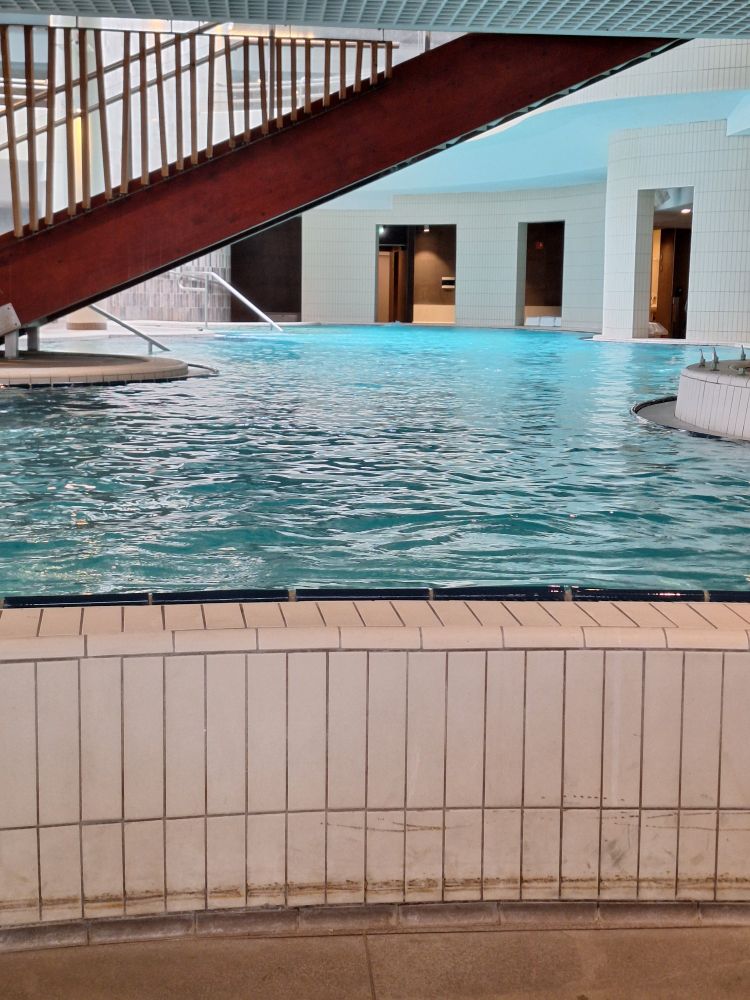 Therme Moravske Topice. Blick in den Pool. 