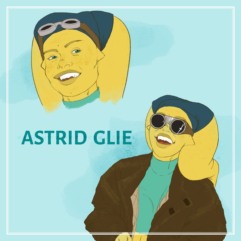2 different shots of my OC Astrid, she's a yellow Twilek with teal eyes. Her lekkus are really thick and covered in what can be compared to freckles. She wears a dark teal scarf on her head and black goggles, as well as teal crop-top with a turtleneck and big brown leather jacket.