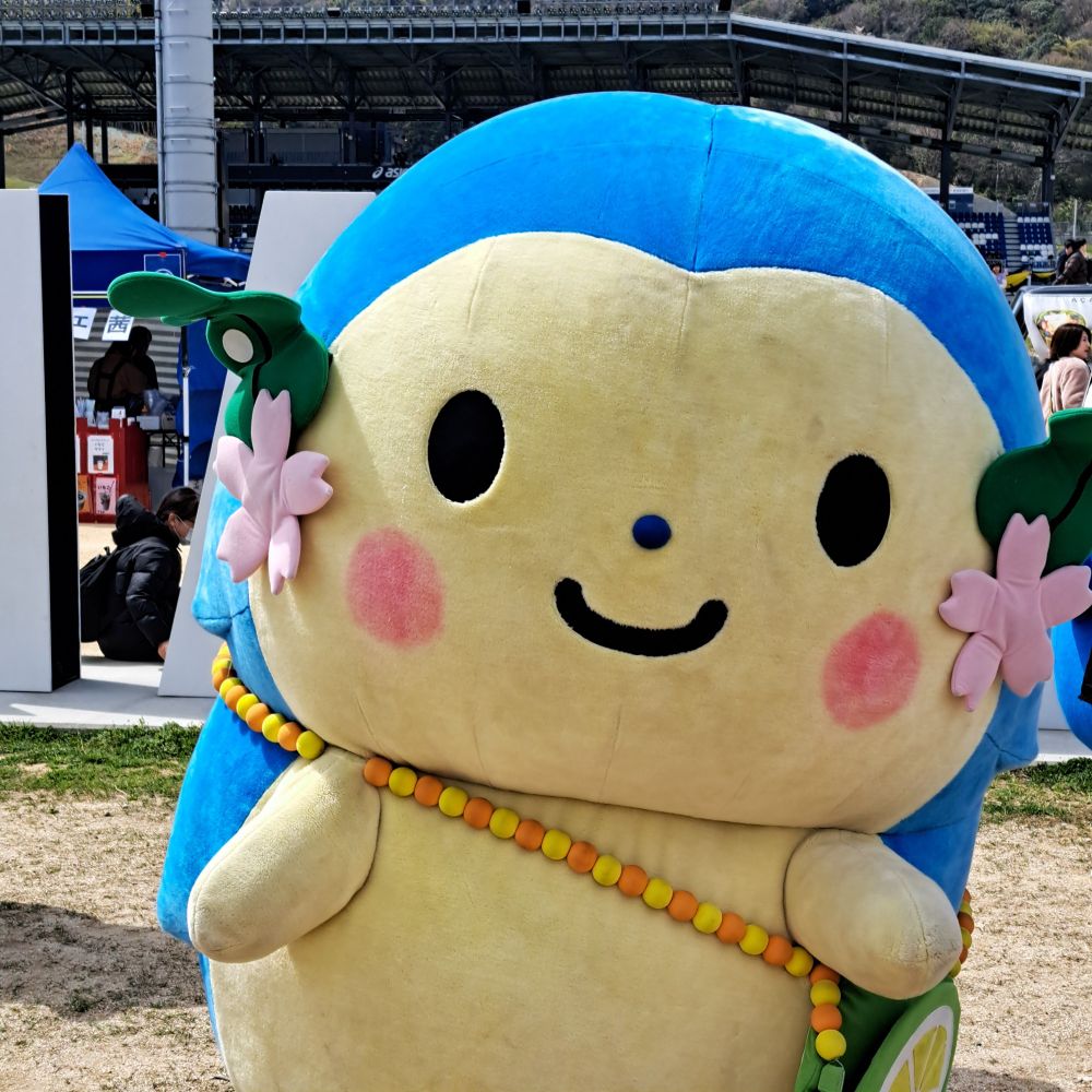上島町のキャラのかみりん
