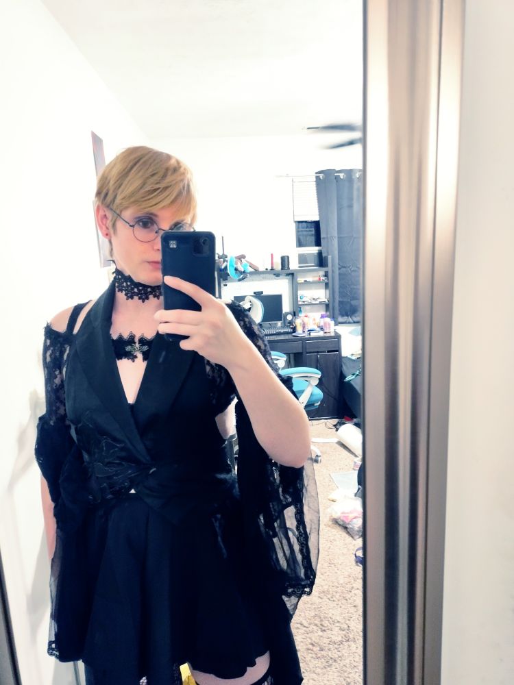 me in a glotta stomach cosplay from Kamen Rider Gavv