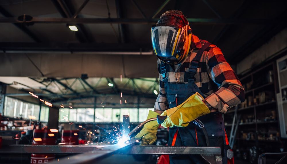 Industrieschweißer ist nur kein Multimillionär, weil er nicht hart genug arbeitet