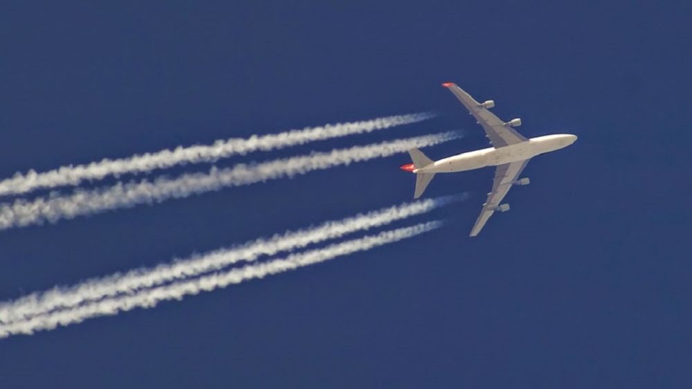 Zu teuer und ineffizient: Regierung stellt umstrittenes Chemtrail-Programm ein