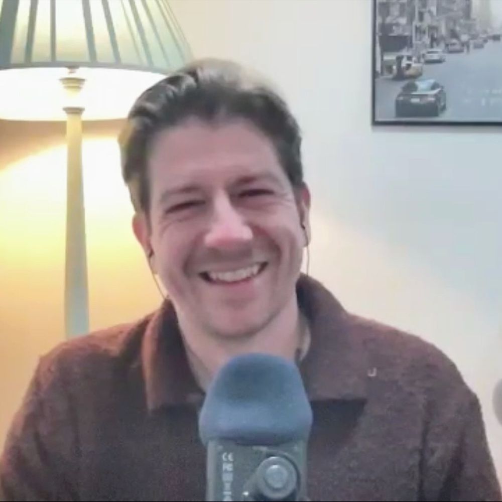 Dan Graham interviews James.