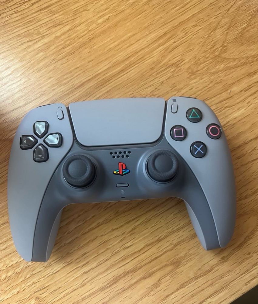 30th anniversary, limited edition ps5 controller, unboxed.