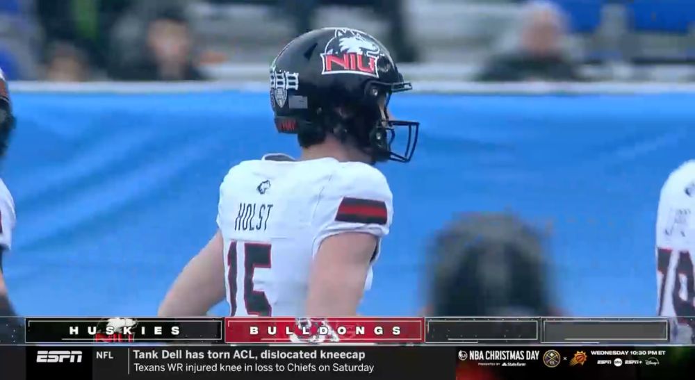 "Fresno State Bulldongs" graphic on ESPN
