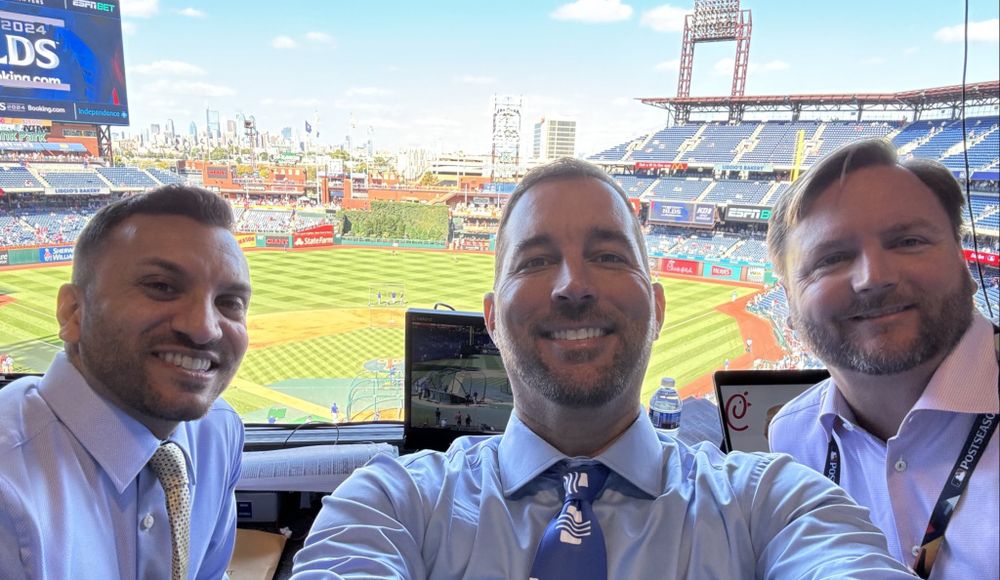 Adam Amin confronts ‘on-air bias’ claims in Mets-Phillies Game 2 broadcast