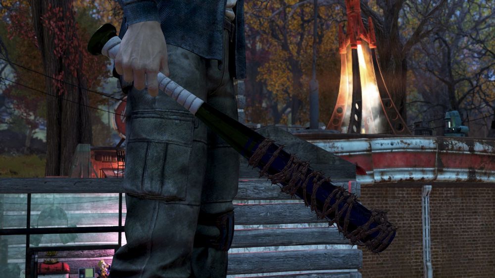 I like the Vault Tec colours on this thing-it's hard to see because in game, it was nearly night, but they're blue and gold