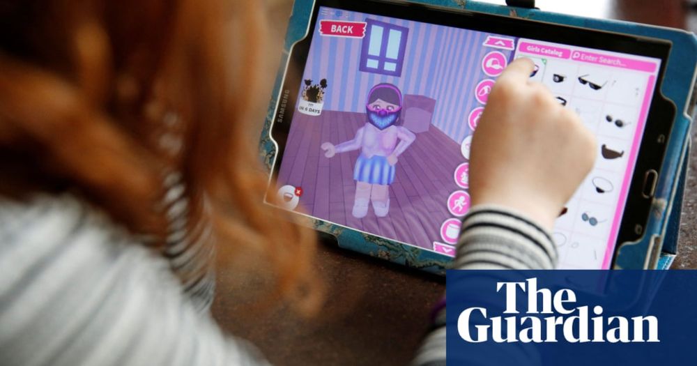 Ofcom urged to act after US firm claims Roblox is ‘paedophile hellscape’