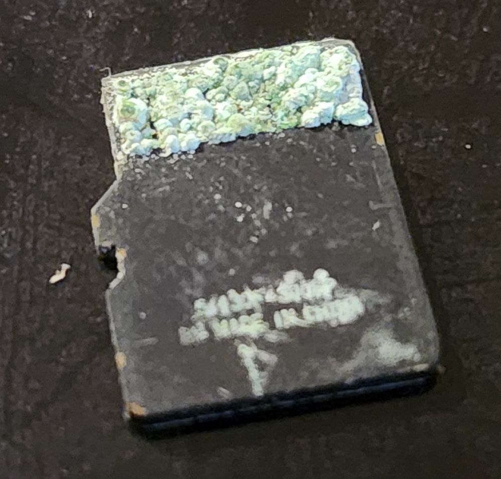 Sd card with all.contacts oxidized 