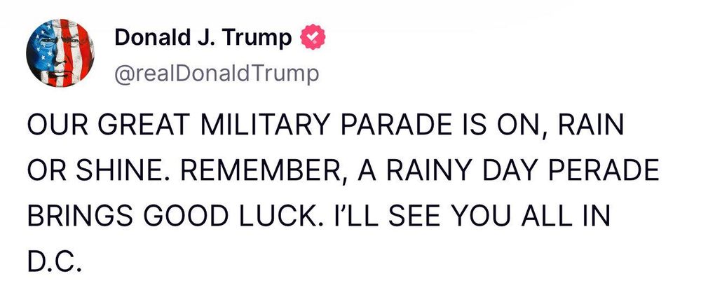 Trump spells parade 