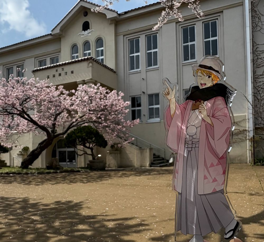 SideM S.E.Mの舞田類さん
コトブキヤ初詣ver.アクスタ
場所 函館公園 