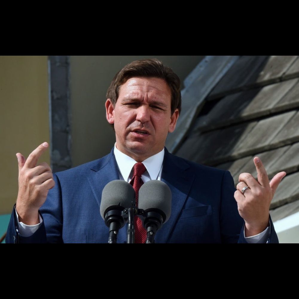 DeSantis&rsquo;s Florida Approves Climate-Denial Videos in Schools