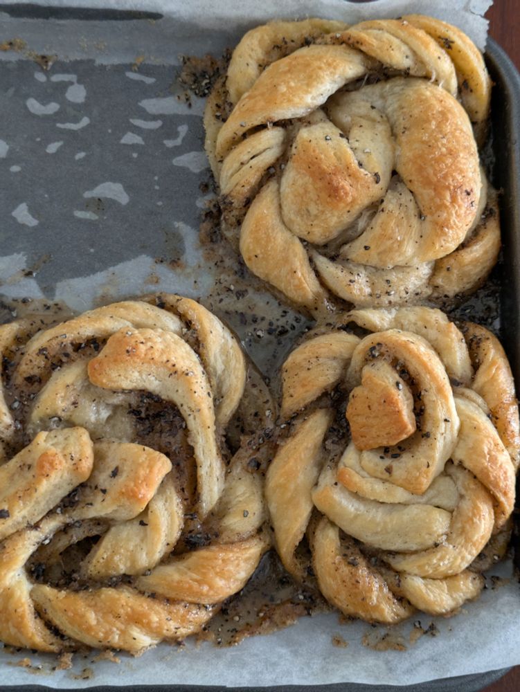 A batch of cardamom buns with korarima or Ethiopian cardamom. One has been eaten :)