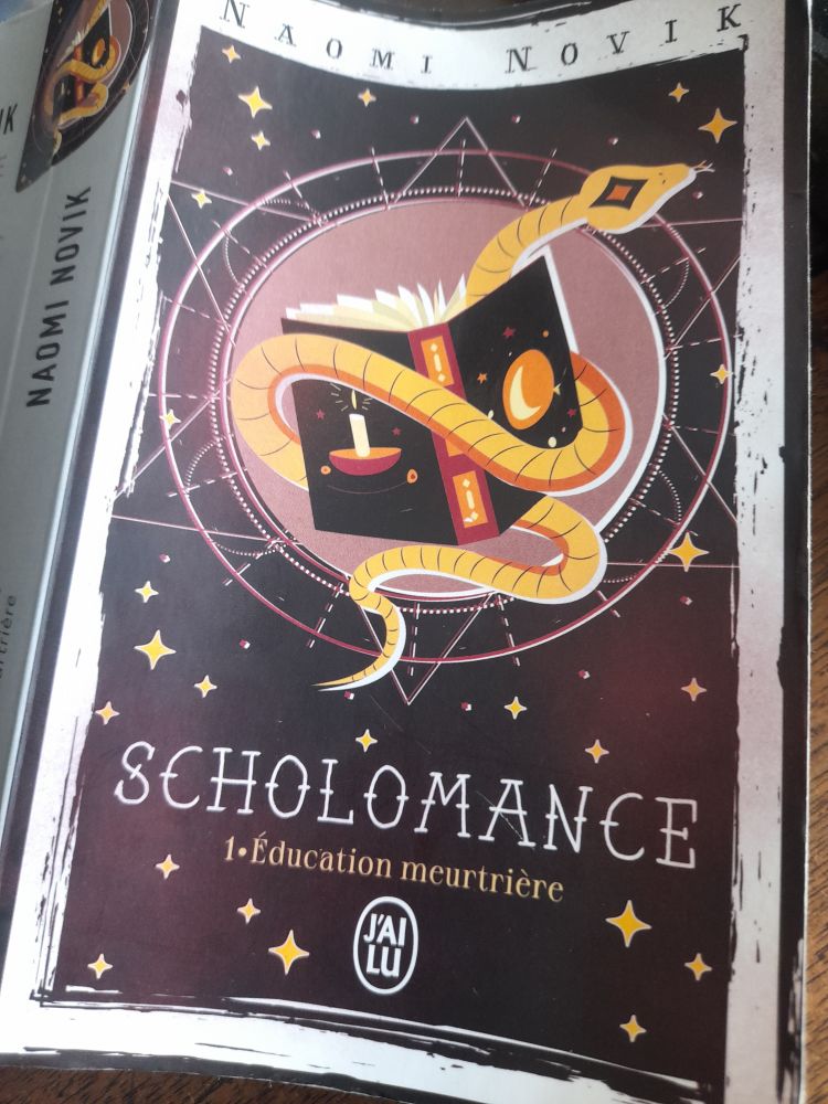 La couverture du premier tome de Scholomance par Naomi Novak