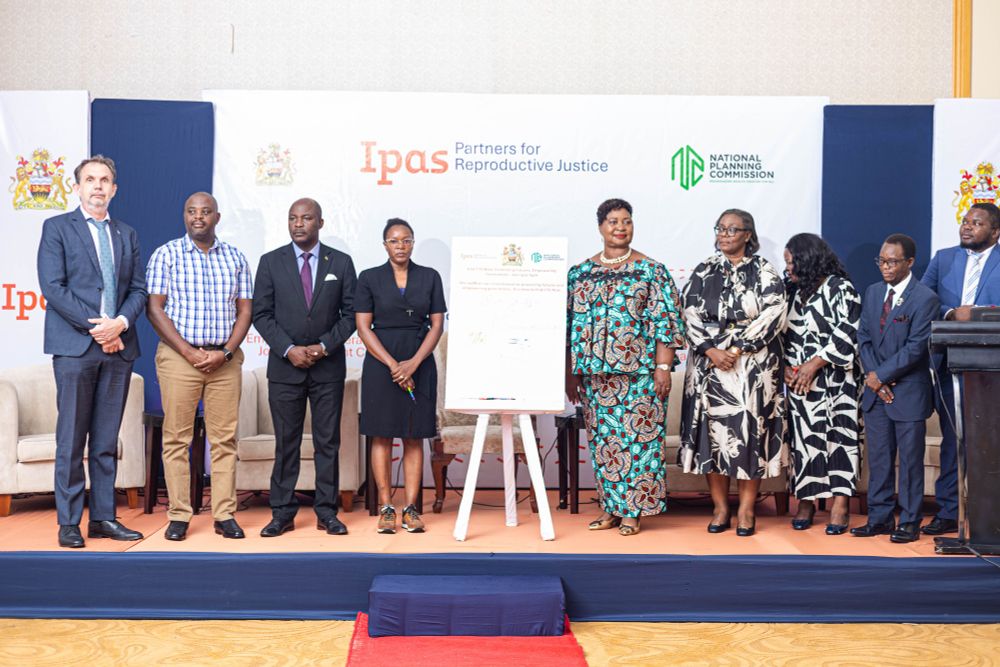 delegates who signed the commitment to supporting CTS