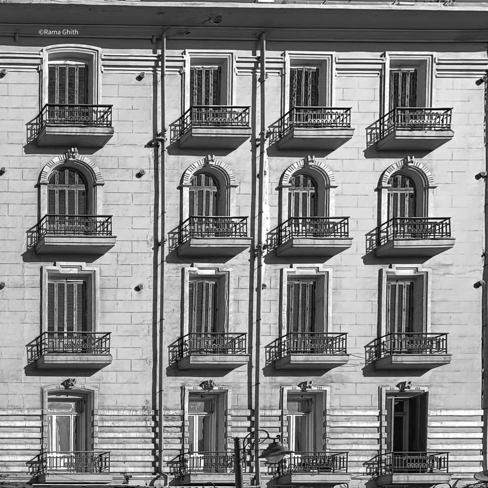 la metropolitan hotel at alexandria
black and white
mobile photography
windows