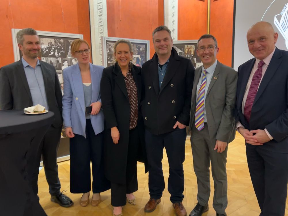 Alliance team with Declan Lawn