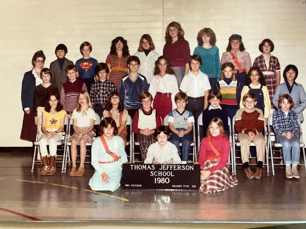 Class photo of Thomas Jefferson school 1980