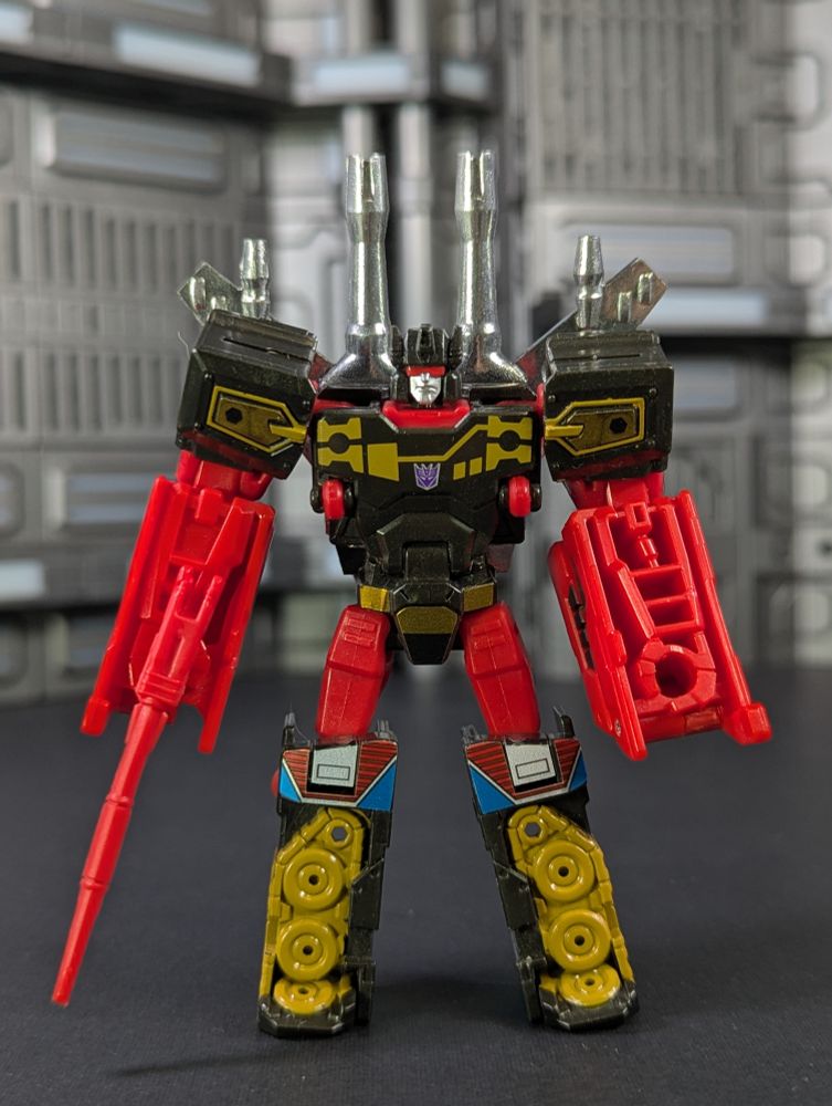 Titans Return Rumble (Red)