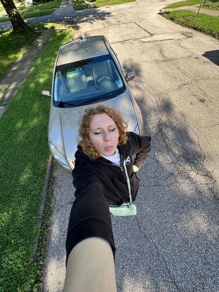 jer car selfie .5 slept in makeup black hoodie