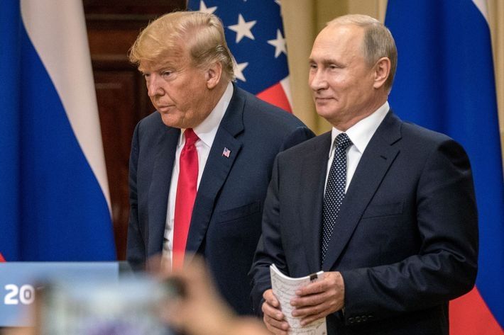 A picture of trump and Putin.