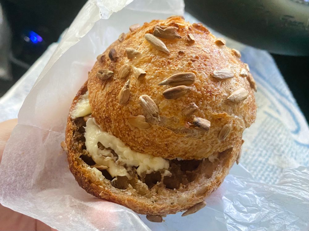 黒みつバターサンド