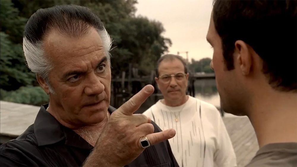 Pauiie "Walnuts" Gualtieri (as played by Tony Sirico) in conversation