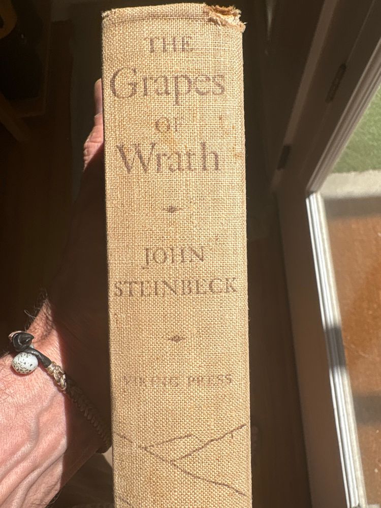 Image of the hardbound book "The Grapes Of Wrath" by John Steinbeck