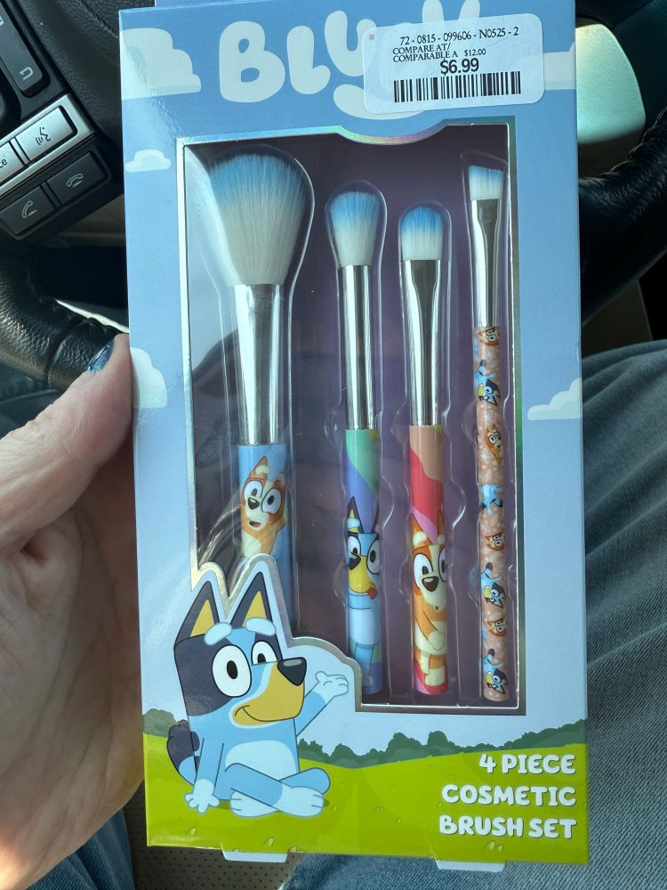 A set of bluey makeup brushes 