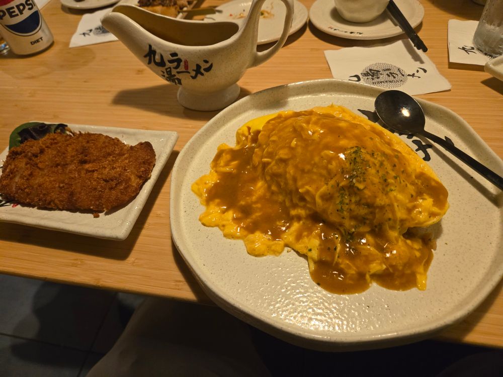 Omurice with curry post-cut