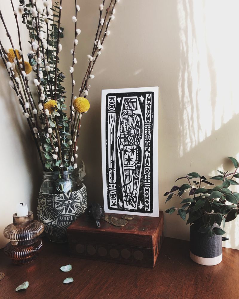 linoleum print of a knight