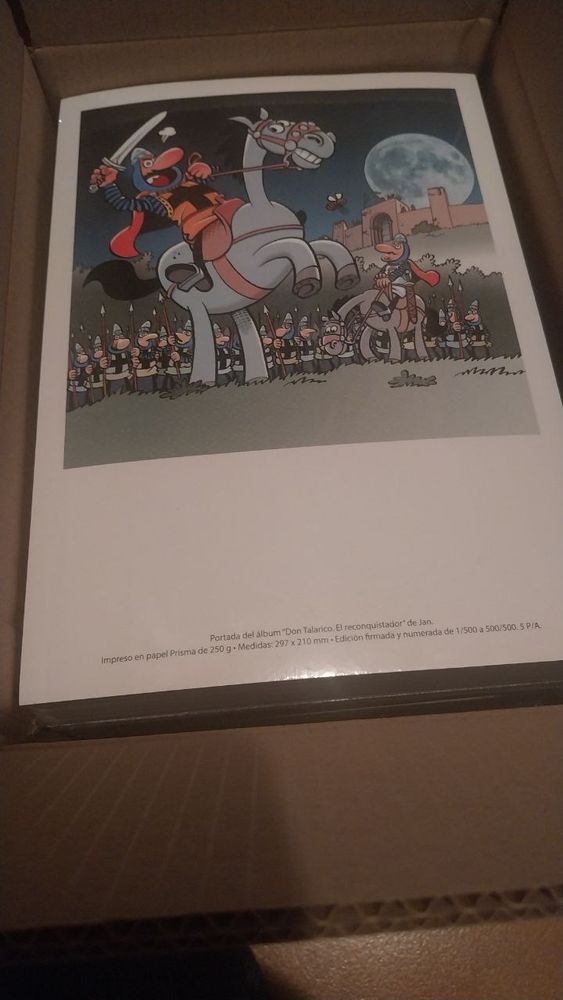 Láminas realizadas con ocasión de la publicación del álbum 'Don Talarico. El reconquistador' de Jan, listas para que el autor las firme.