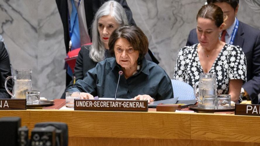 Rosemary DiCarlo, Under-Secretary-General for Political and Peacebuilding Affairs, briefs the Security Council meeting on threats to international peace and security. UN Photo/Loey Felipe