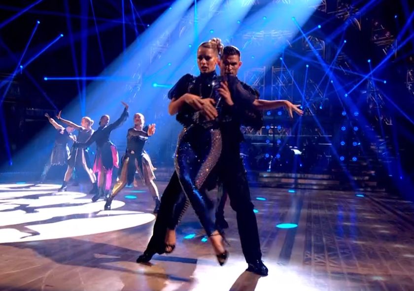Tasha & Aljaz dancing the Argentine tango