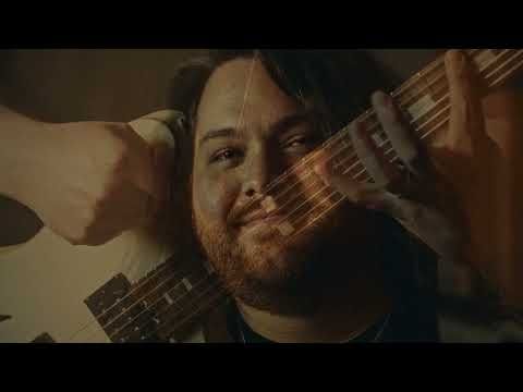 Mammoth: "I Really Wanna" (Official Video)