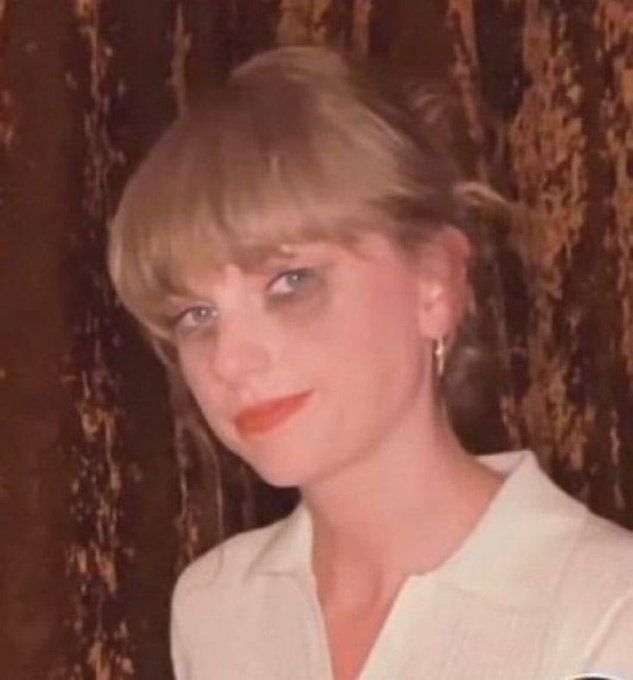 Taylor Swift with smudged makeup looking like she just cried
